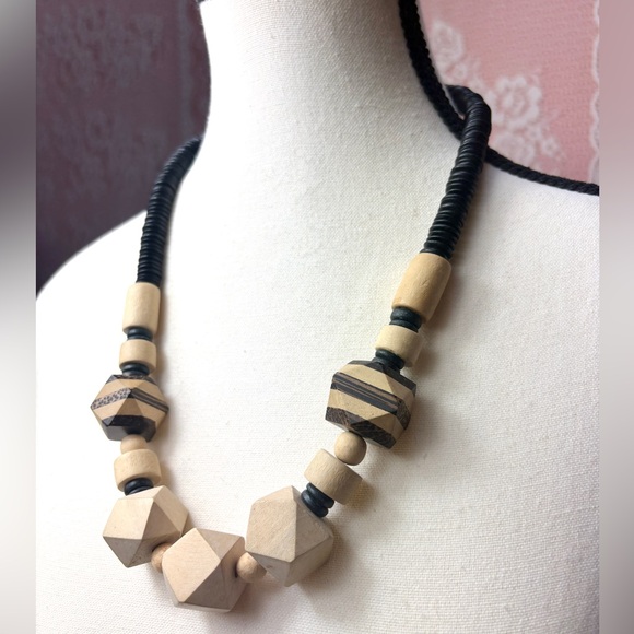 Jewelry - Artisan Wood & Black Statement Necklace